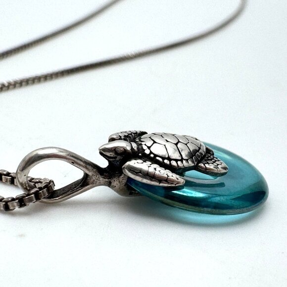 Sterling Silver Sea Turtle Necklace Blue Glass Pendant Vintage Italy 925 - Picture 7 of 8